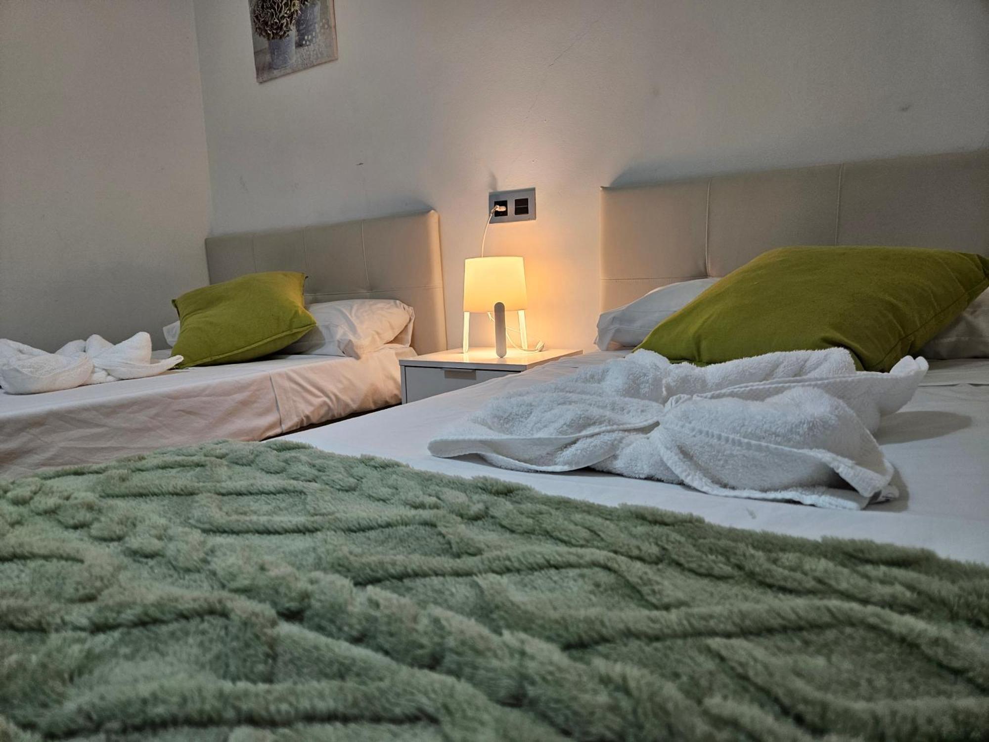 127A Apartamento 3 Habitaciones Cerca De La Playa Gijón Exteriör bild